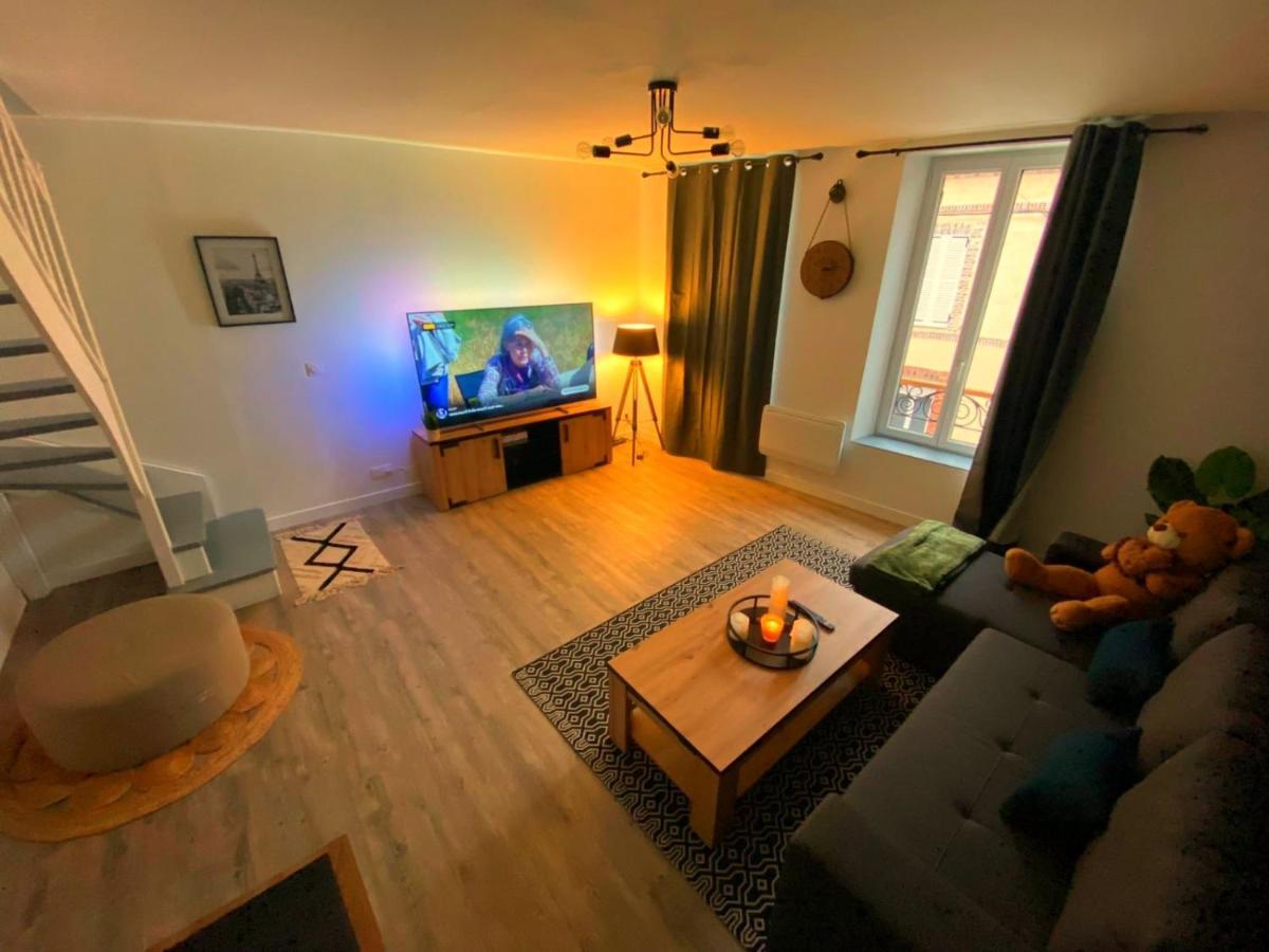 Super Appartement T3 Proche Gare Sens Exterior foto